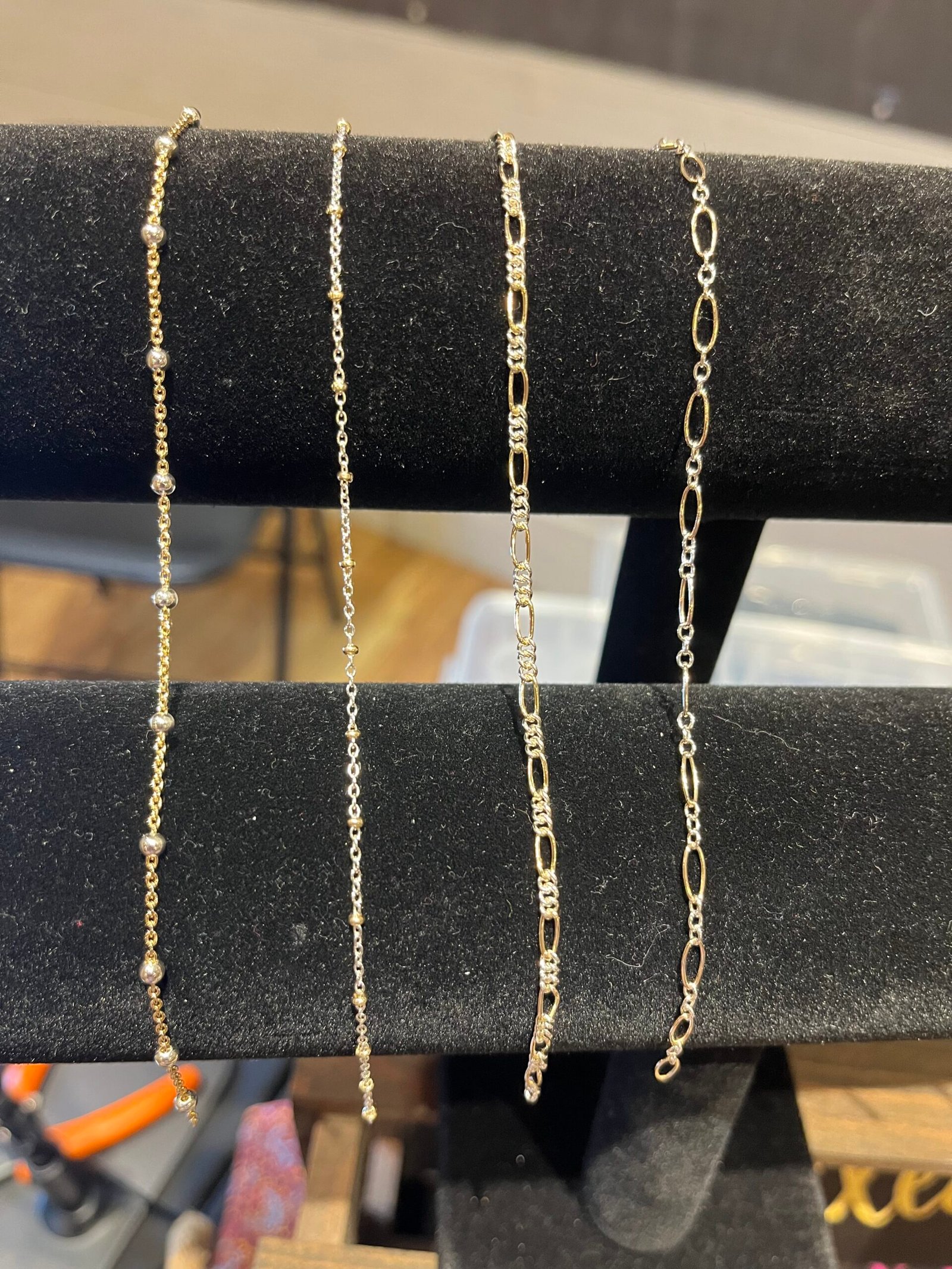 Mixed gold and silver chains