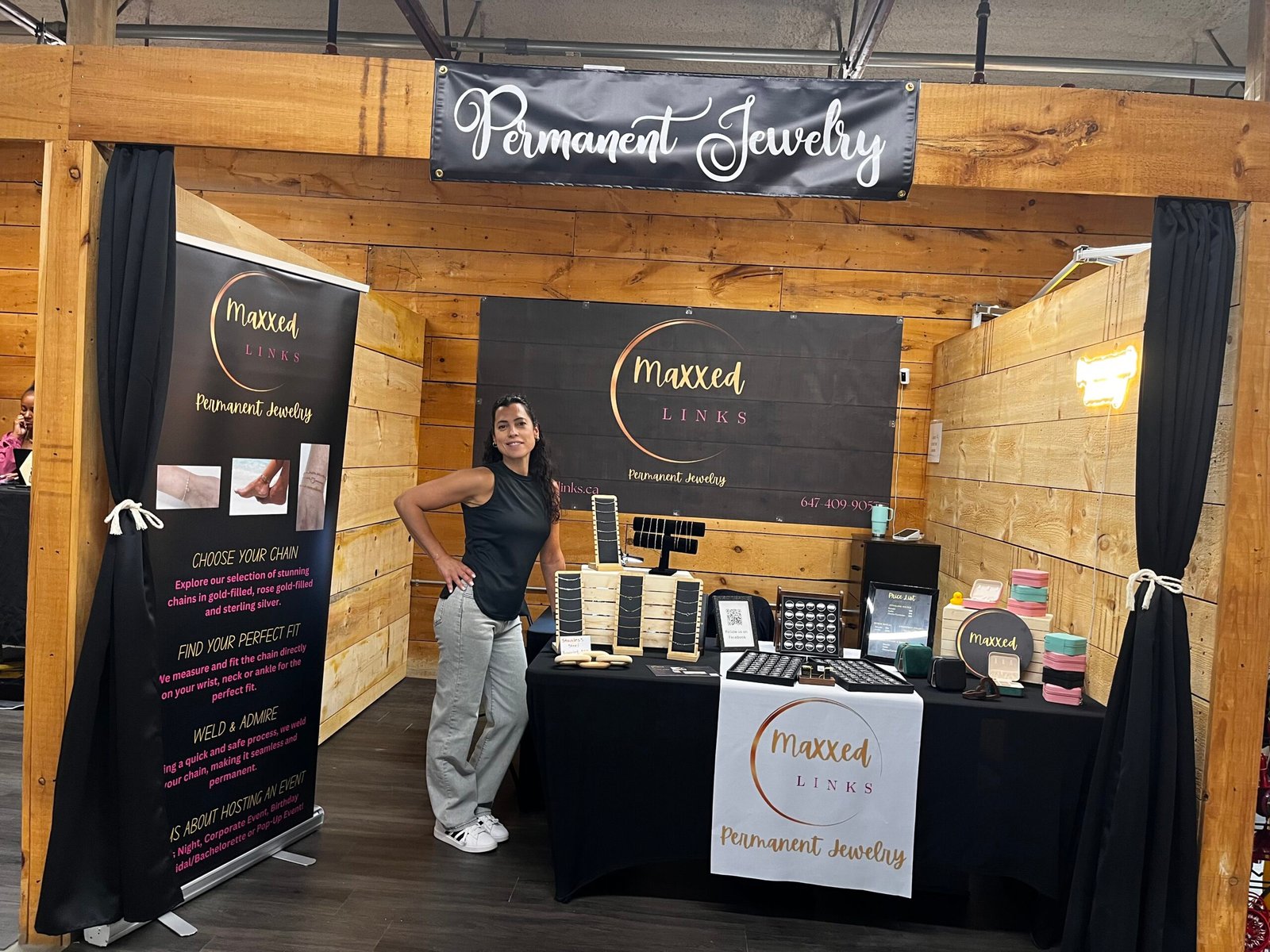 Tricia at the Maxxed Links market studio